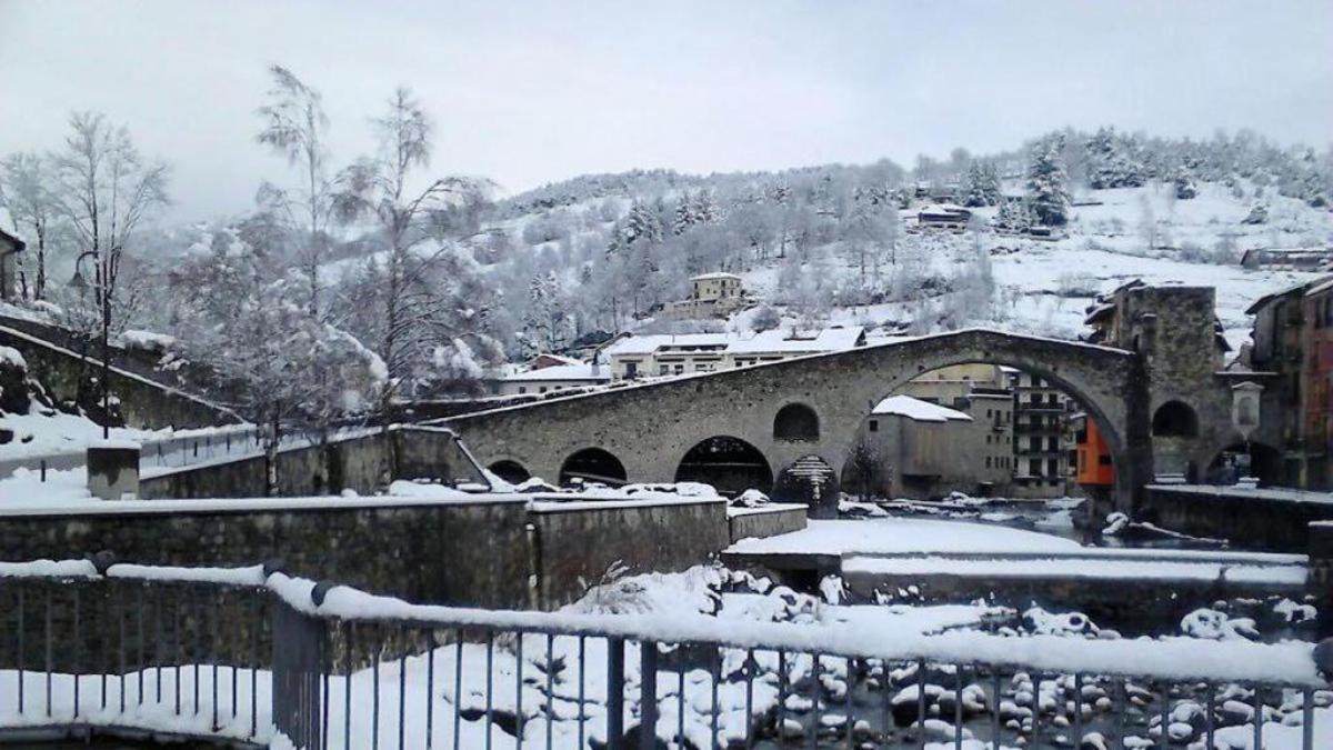 Llanars, En Vall De Camprodon Vistas Montana De Frente, Ascensor, Orientacion Sur, Chimenea, Wifi, Mollo Park, Vallter, Hipica, Golf Exterior photo